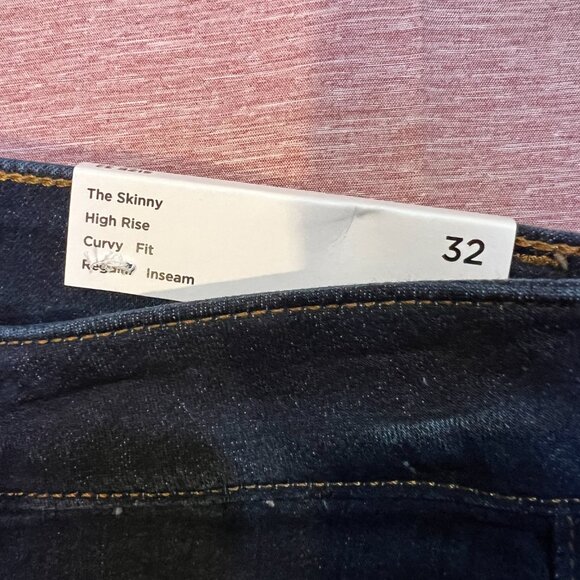 LOFT Curvy High Rise Skinny Blue Jeans in Classic Dark Indigo Wash 32 NWT - Picture 2 of 3